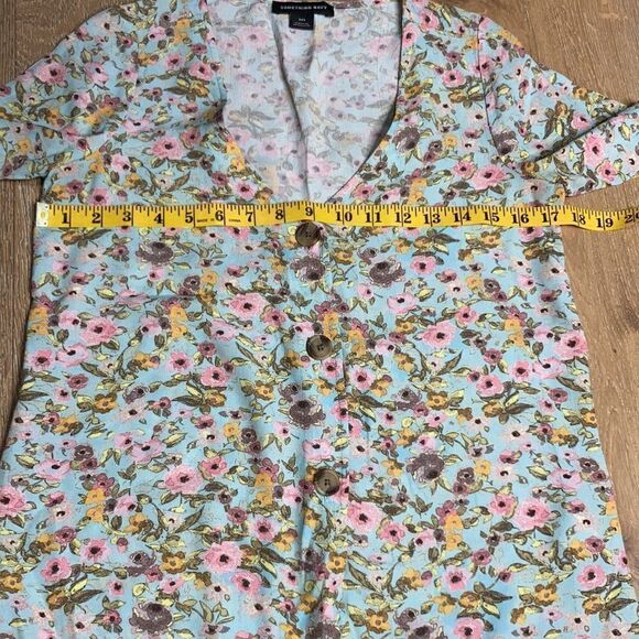 Something navy floral button down top XXS - Picture 5 of 8